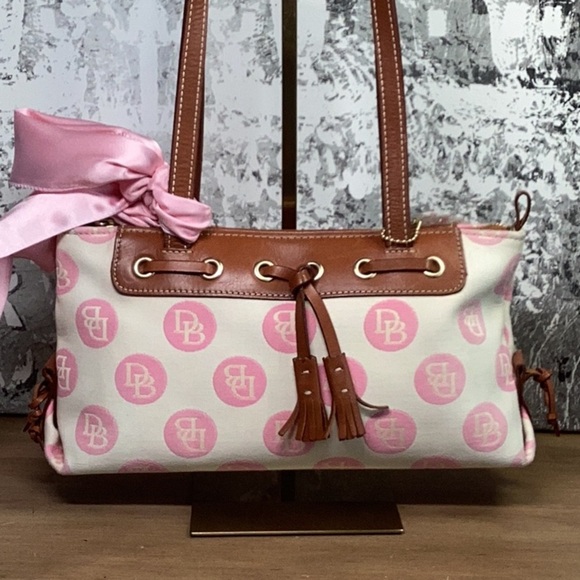 Dooney & Bourke Y2K Pink and Cream Canvas with Brown Leather Trim - Picture 4 of 16